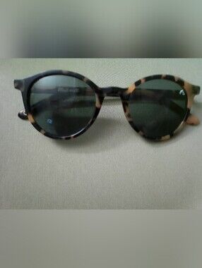 Madewell Tortoiseshell Round Sunglasses with Green Lenses